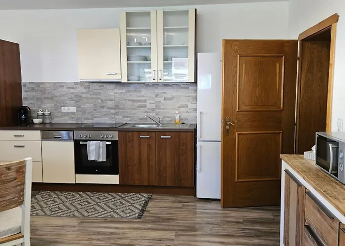 Reindl 2 Summer Card Included 아파트 *